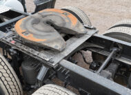 2024 volvo sleeper cab truck - 10 - fifth wheel plate