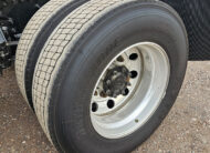 2024 volvo sleeper cab truck - 15 - tire