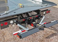 2027 international mv607 jerr-dan rollback yellow tow truck - 09 - wheel lift, L-arms