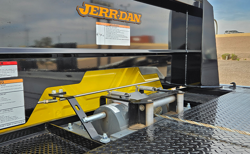 2027 international mv607 jerr-dan rollback yellow tow truck - 12 - winch