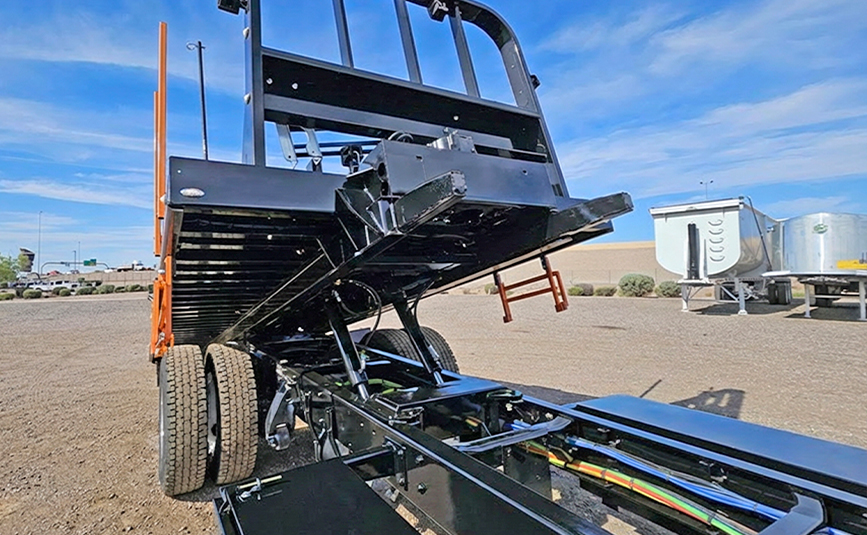 Freightliner Landoll Loadoll II rollback carrier - 25 - undercarriage