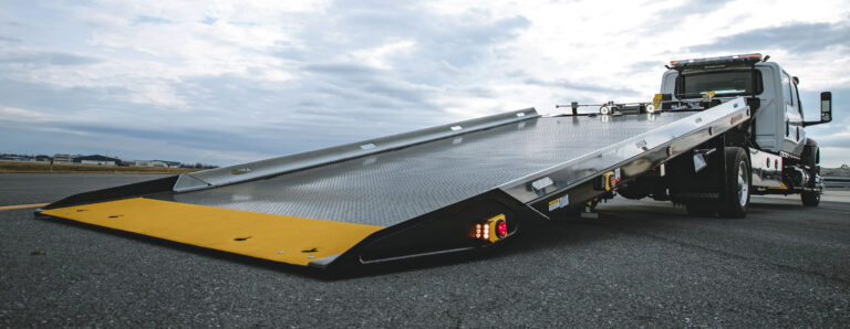 Jerr-Dan dual angle shark rollback