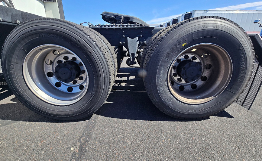 2020 International LT625 Sleeper Cab
