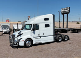 2020 volvo vnl 760 used sleeper cab truck - 01 - for sale at Midco Sales