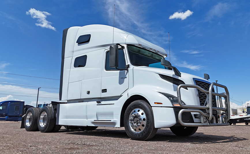 2020 volvo vnl 760 used sleeper cab truck - 04 - passenger side