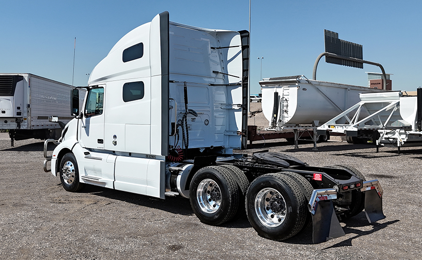 2020 volvo vnl 760 used sleeper cab truck - 06 - driver side, rear view