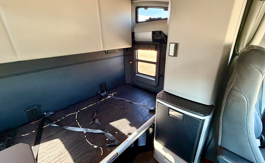 2022 Kenworth T680