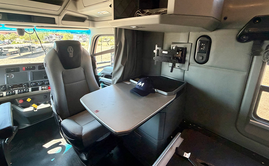 2022 Kenworth T680