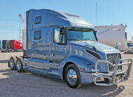 2023 Volvo VNL 860