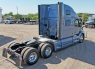 2023 Volvo VNL 860