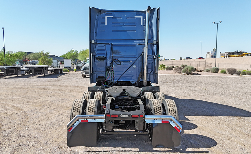 2023 Volvo VNL 860