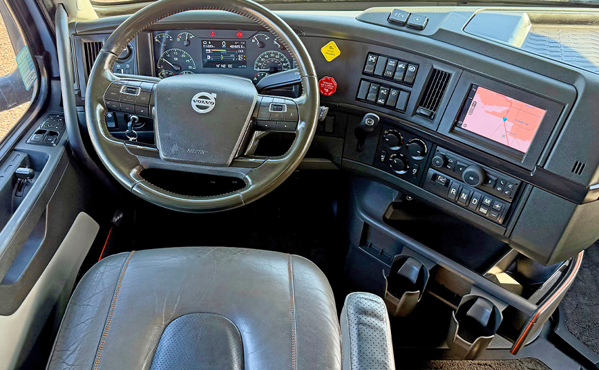 2023 Volvo VNL 860