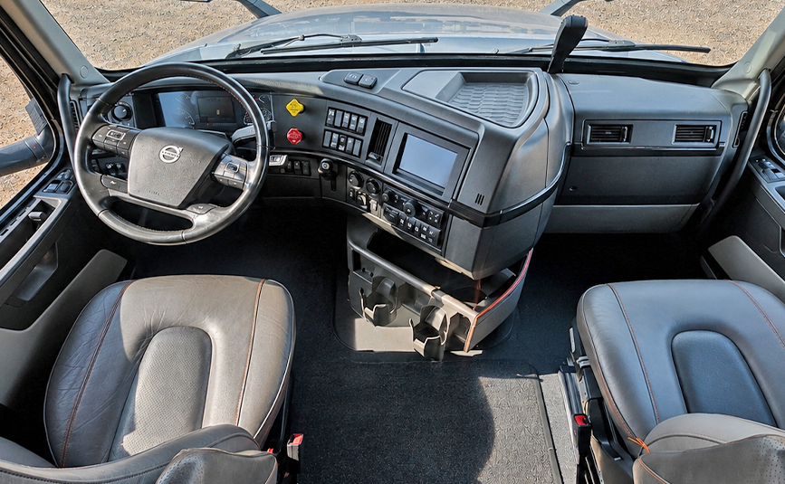 2023 Volvo VNL 860