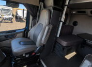 2023 Volvo VNL 860