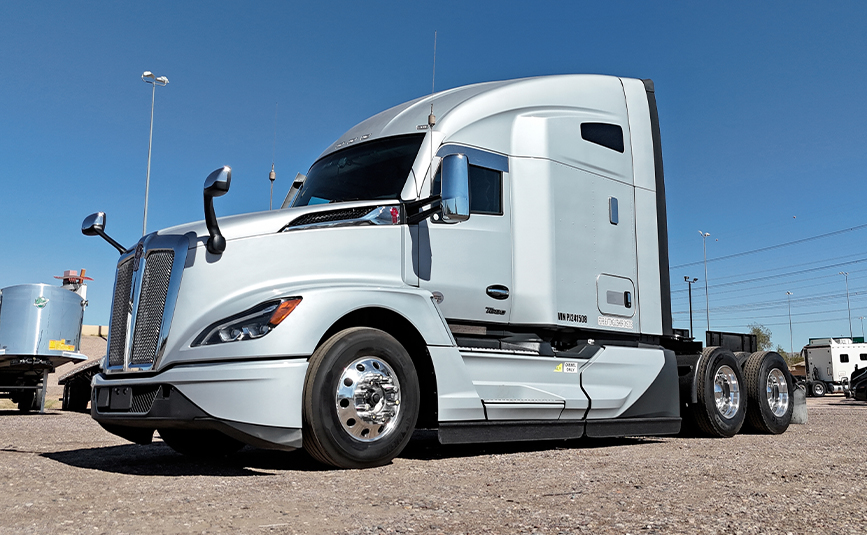 2023 Kenworth T680