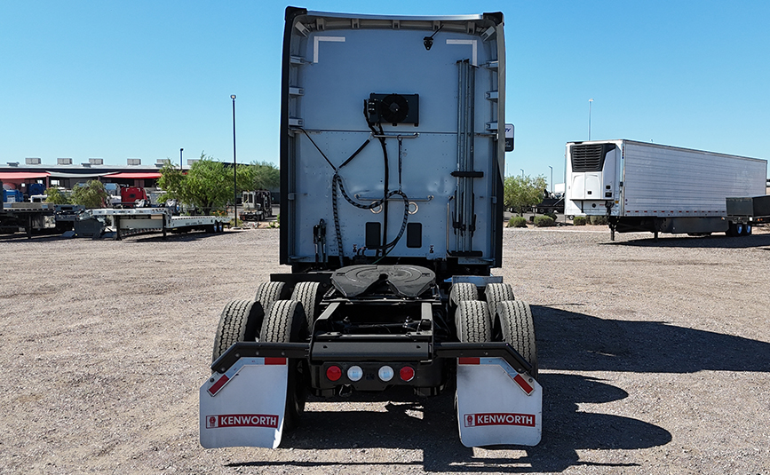 2023 Kenworth T680