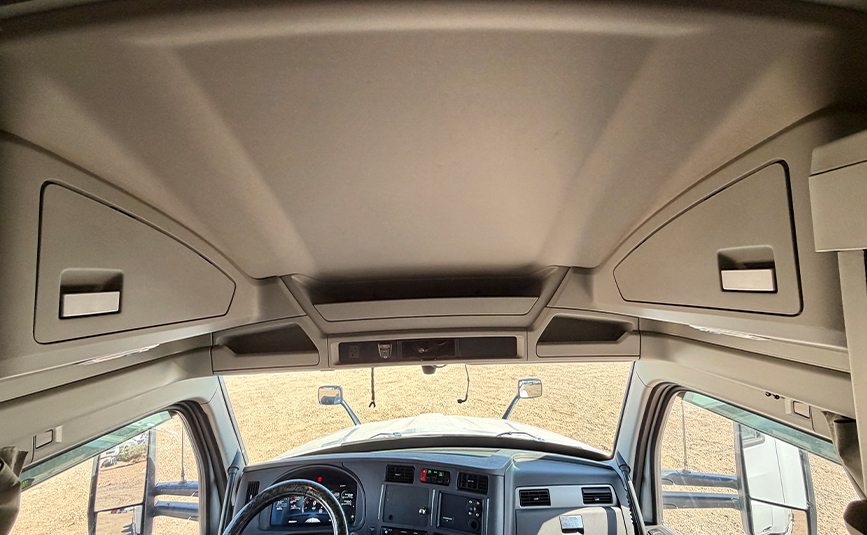 2023 Kenworth T680