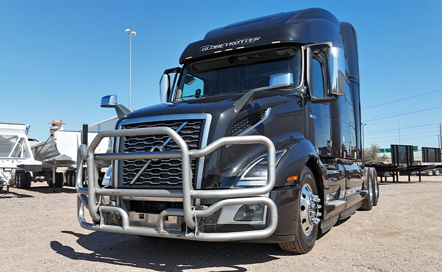 2023 volvo vnl860 globetrotter used sleeper cab - 02 - for sale at Midco Sales