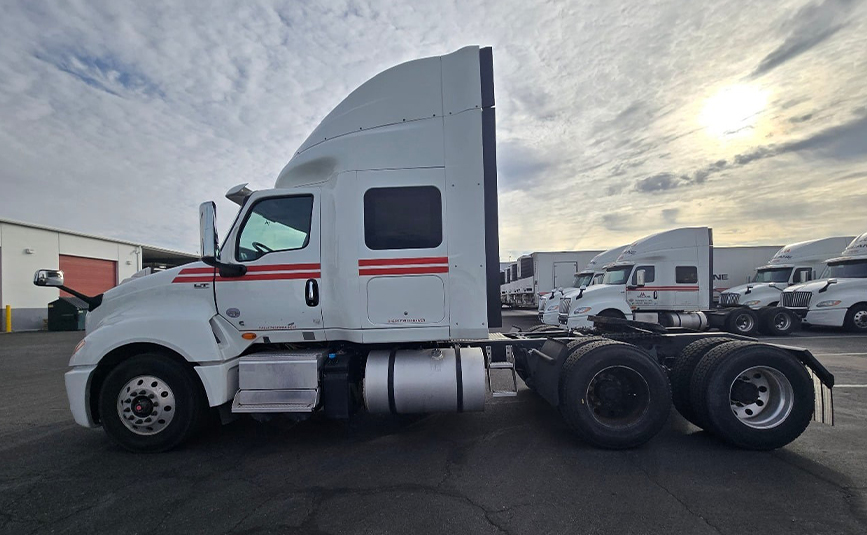 2020 International LT625