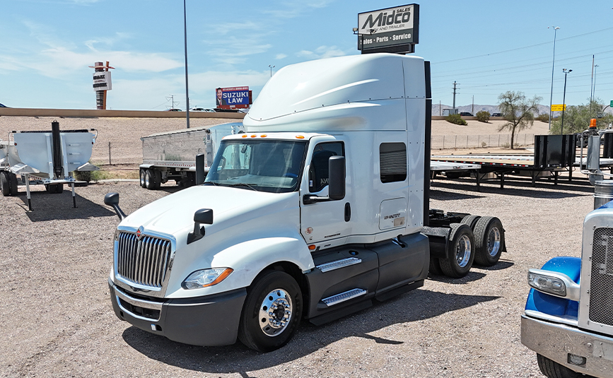 2021 International LT625
