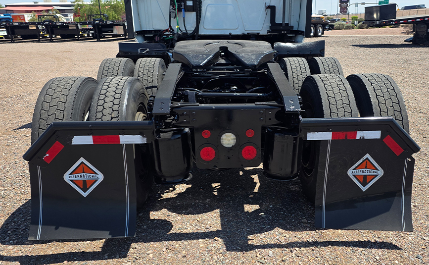 2021 International LT625