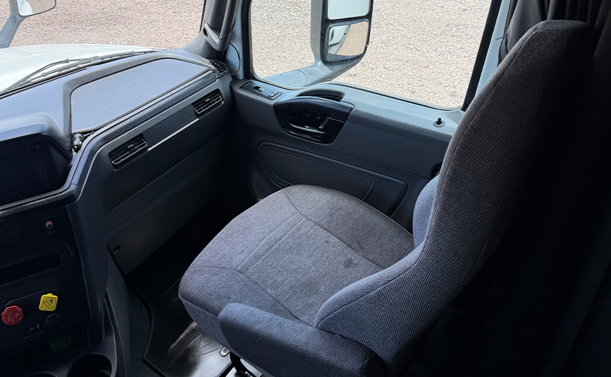 2021 International LT625