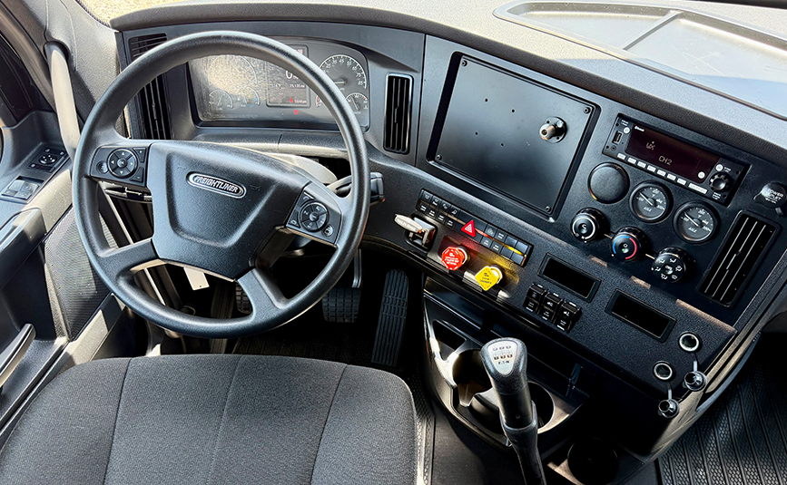 2025 Freightliner Cascadia