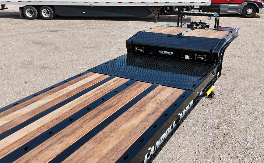 2027 landoll 930 51-15 black hydraulic tail trailer - 10 - main deck
