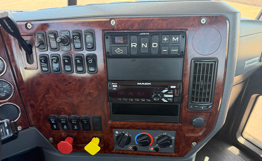 2018 Mack CXU613
