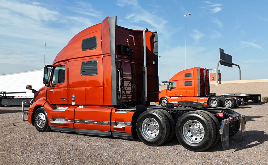 2024 Volvo VNKL64T860