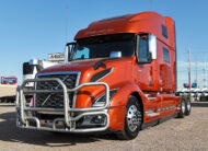 2024 Volvo VNKL64T860