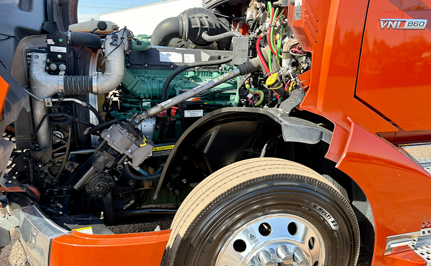 2024 Volvo VNKL64T860