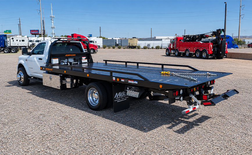 2026 Ram 5500 jerr-dan rollback tow truck - 05 - for sale at Midco Sales