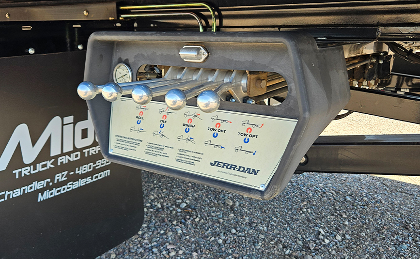2026 Ram 5500 jerr-dan rollback tow truck - 12 - control panel