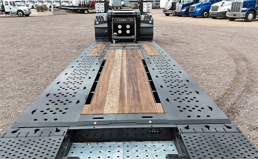 2027 Landoll 850XT Extendable Lowboy