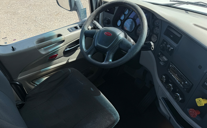 2021 Peterbilt 579