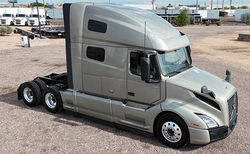 2023 Volvo VNL760