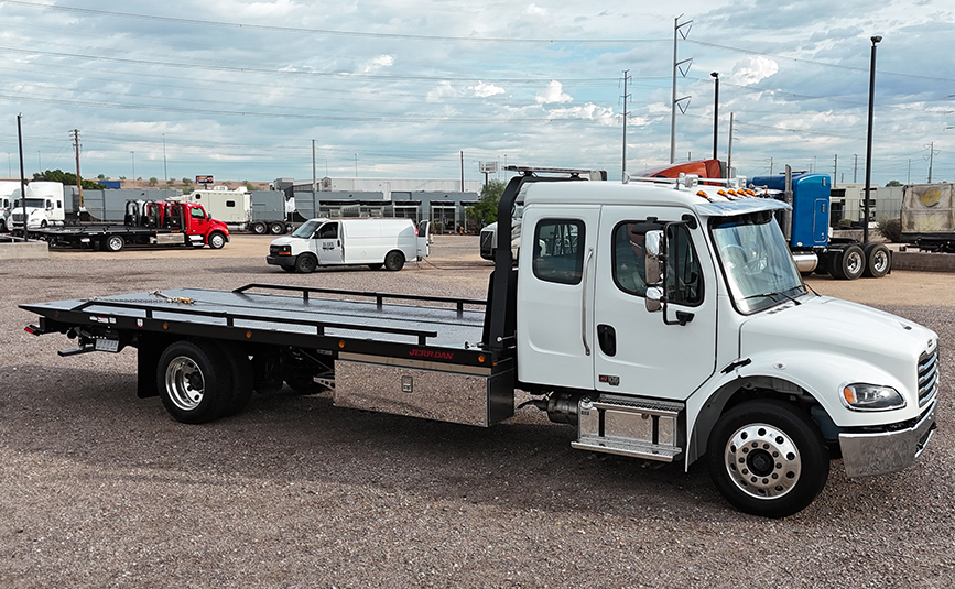 2027 freightliner m2 - jerr-dan rollback tow truck - 03 - passenger side view