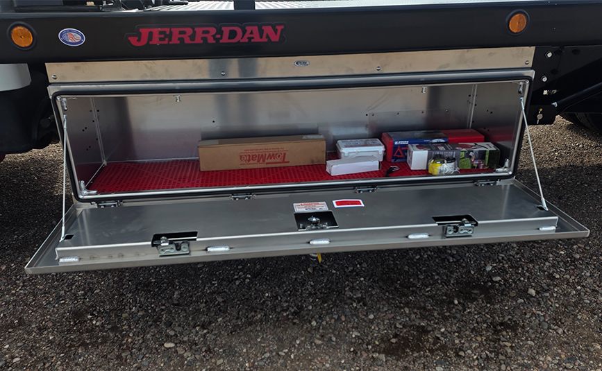 2027 freightliner m2 - jerr-dan rollback tow truck - 19 - driver side toolbox