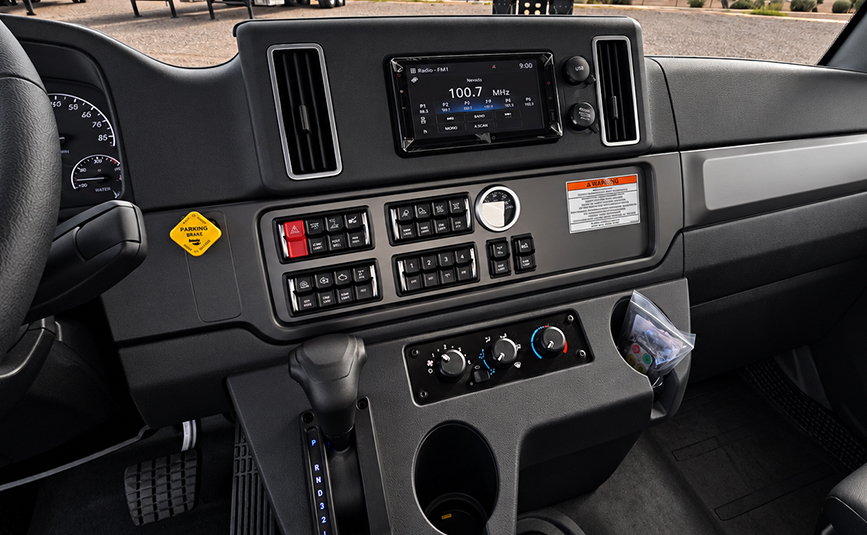 2027 freightliner m2 - jerr-dan rollback tow truck - 28 - dashboard