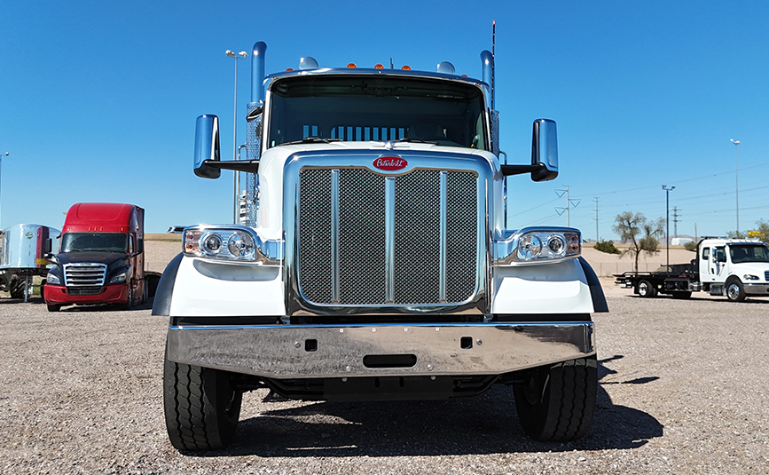 2027 peterbilt 567 jerr-dan industrial carrier tow truck - 08 - front grill
