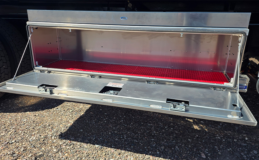 2027 peterbilt 567 jerr-dan industrial carrier tow truck - 09-1 - passenger side, toolbox