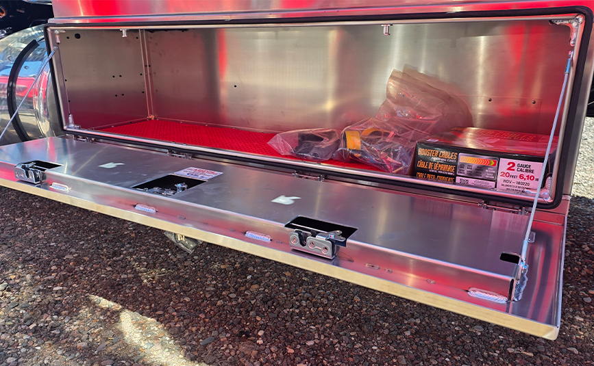 2027 peterbilt 567 jerr-dan industrial carrier tow truck - 10-1 - driver side toolbox