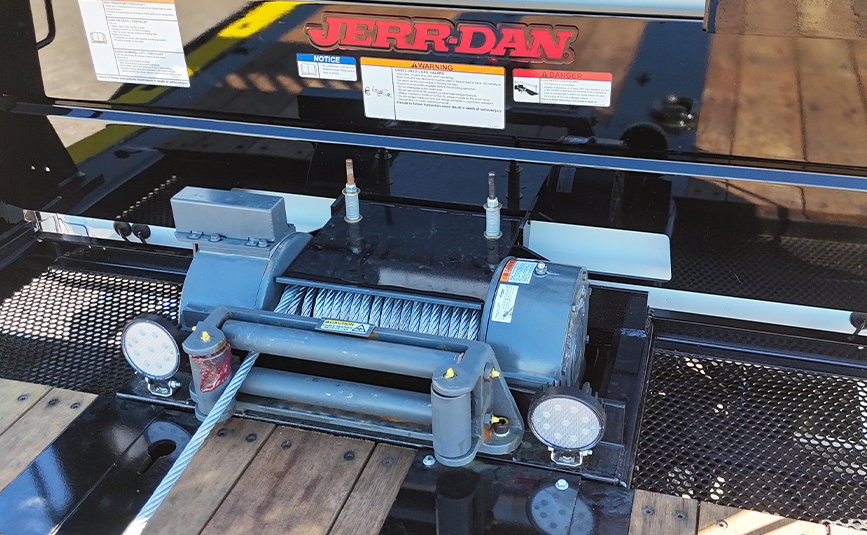 2027 peterbilt 567 jerr-dan industrial carrier tow truck - 13 - winch