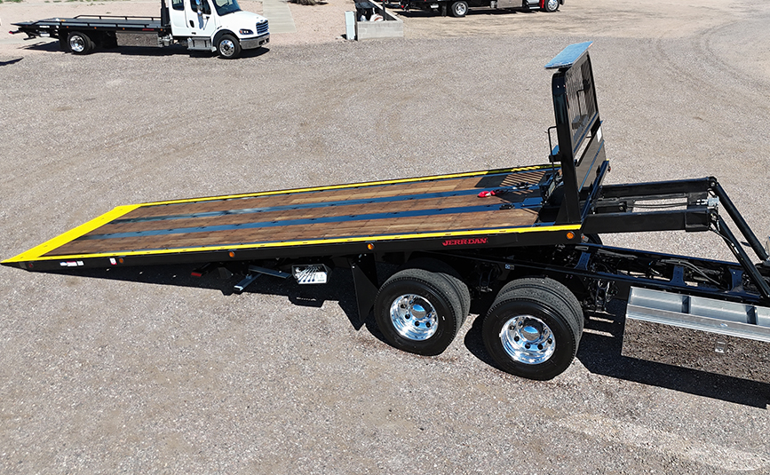 2027 peterbilt 567 jerr-dan industrial carrier tow truck - 16 - rollback tilted down